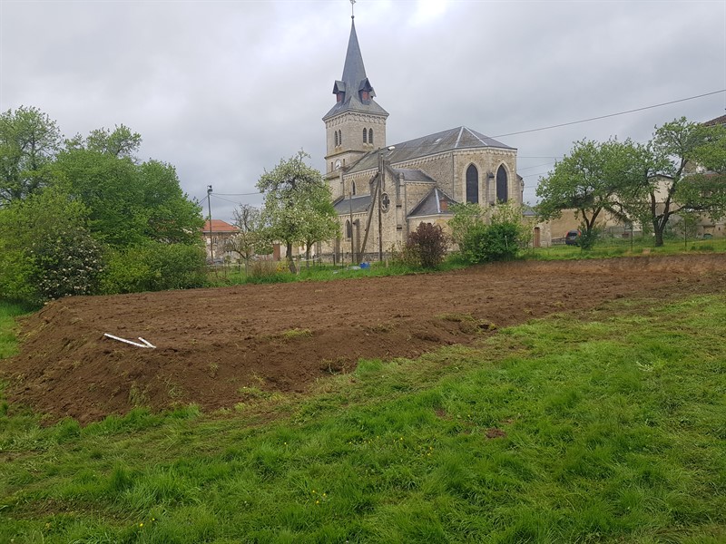 Terrassement plat de forme 400m2 verdun Fains-Véel